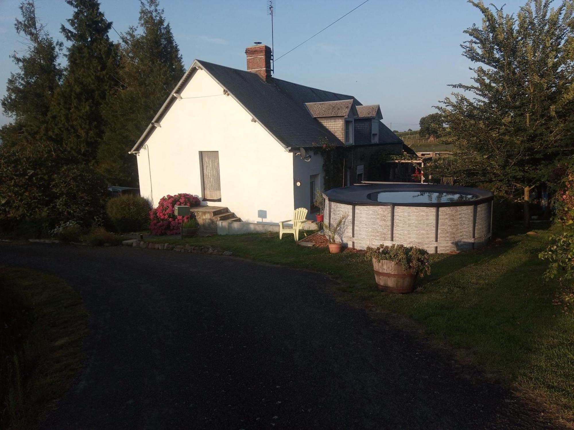 Le Chalange Bed and Breakfast Lapenty Exteriör bild